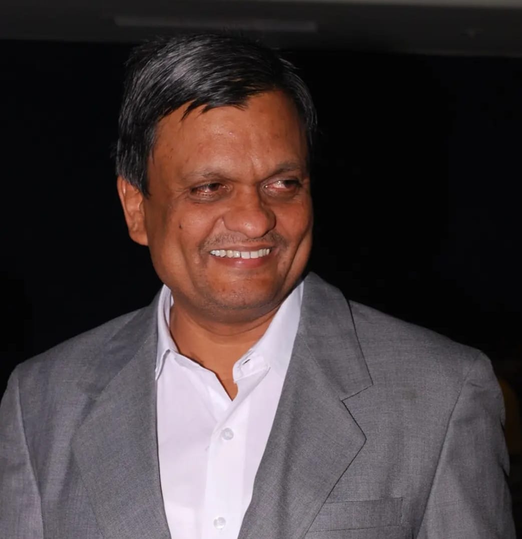  Suhas  Digambar  Nemade